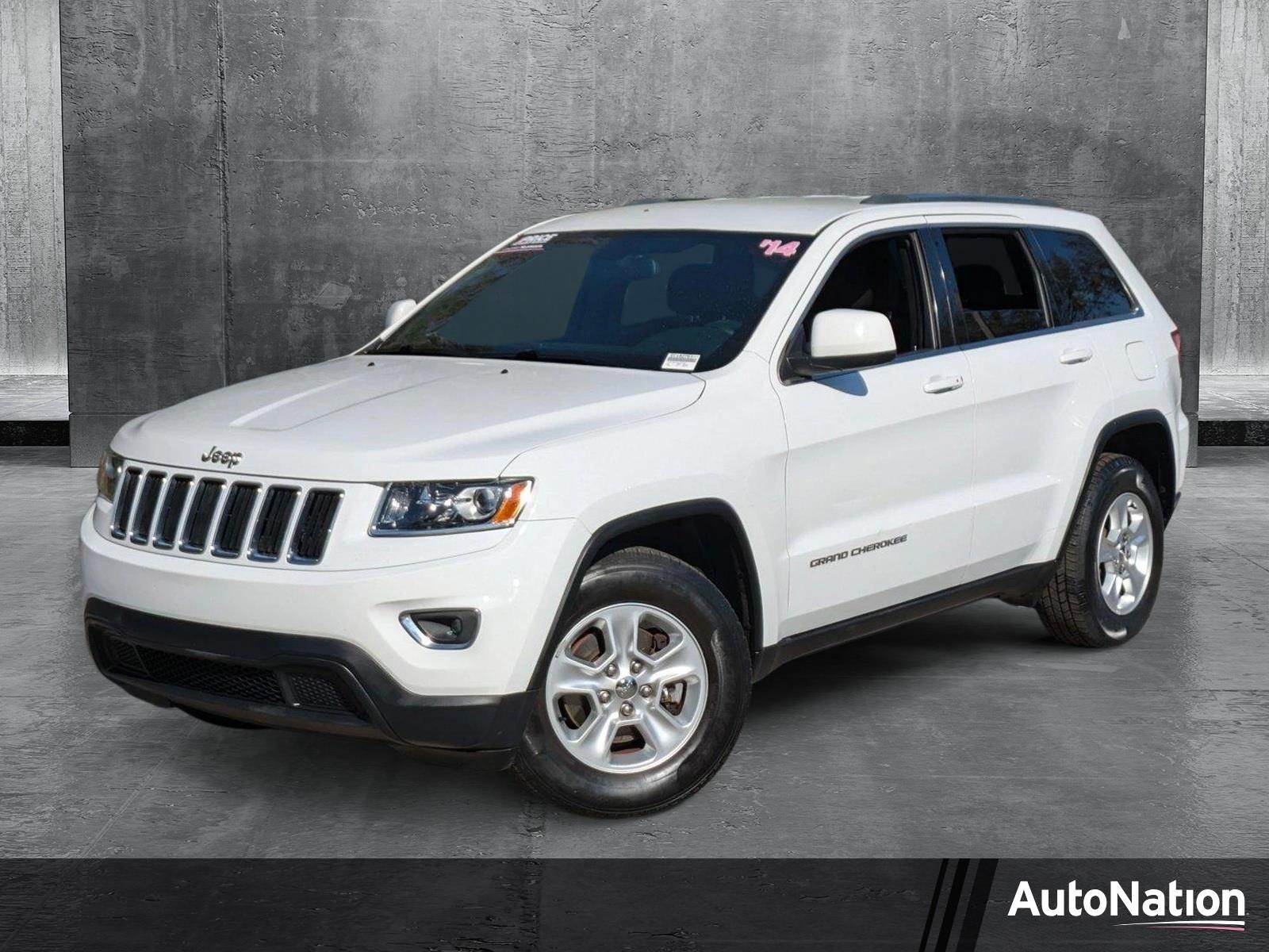 2014 Jeep Grand Cherokee Vehicle Photo in Tampa, FL 33614