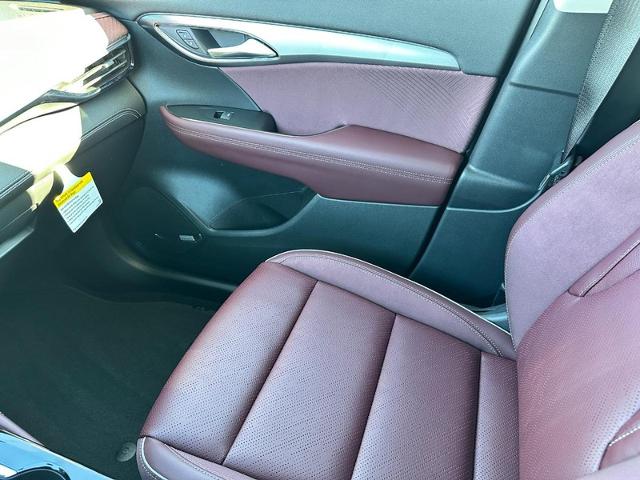2025 Buick Envision Vehicle Photo in COLUMBIA, MO 65203-3903