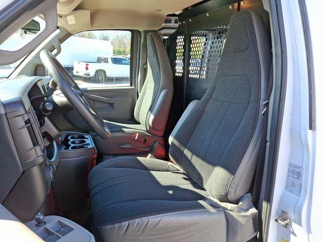 2022 Chevrolet Express Cargo 2500 Vehicle Photo in DANBURY, CT 06810-5034
