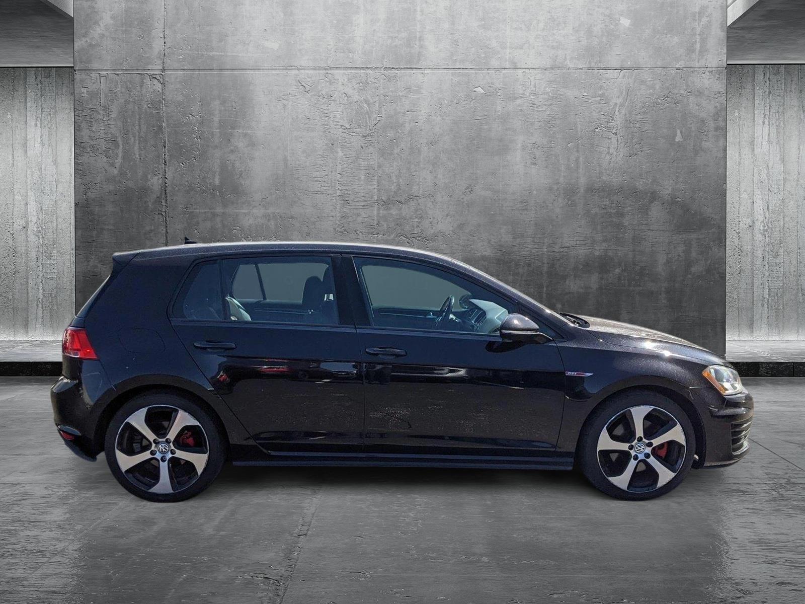 2017 Volkswagen Golf GTI Vehicle Photo in Cockeysville, MD 21030