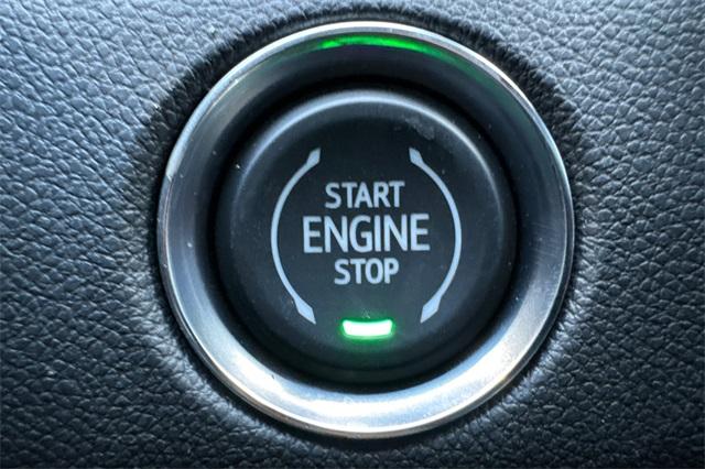 2025 GMC Acadia Vehicle Photo in ELK GROVE, CA 95757-8703