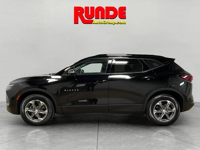 Used 2024 Chevrolet Blazer 3LT with VIN 3GNKBJR49RS177075 for sale in Manchester, IA