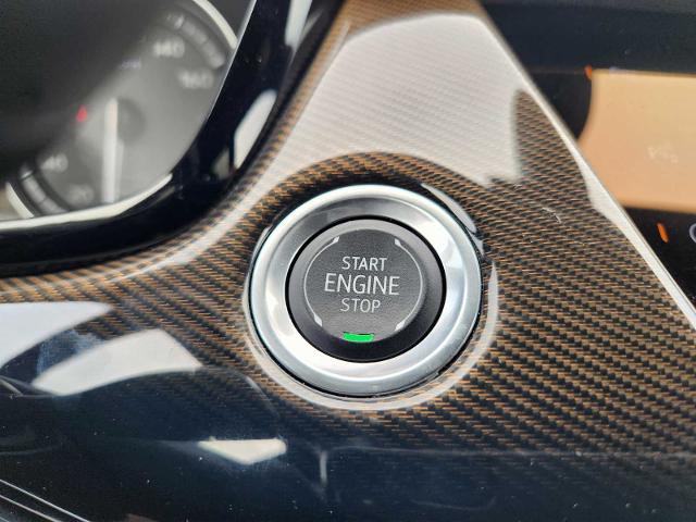 2024 Cadillac XT6 Vehicle Photo in HOUSTON, TX 77079
