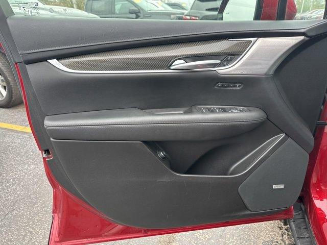 2021 Cadillac XT5 Vehicle Photo in MEDINA, OH 44256-9631
