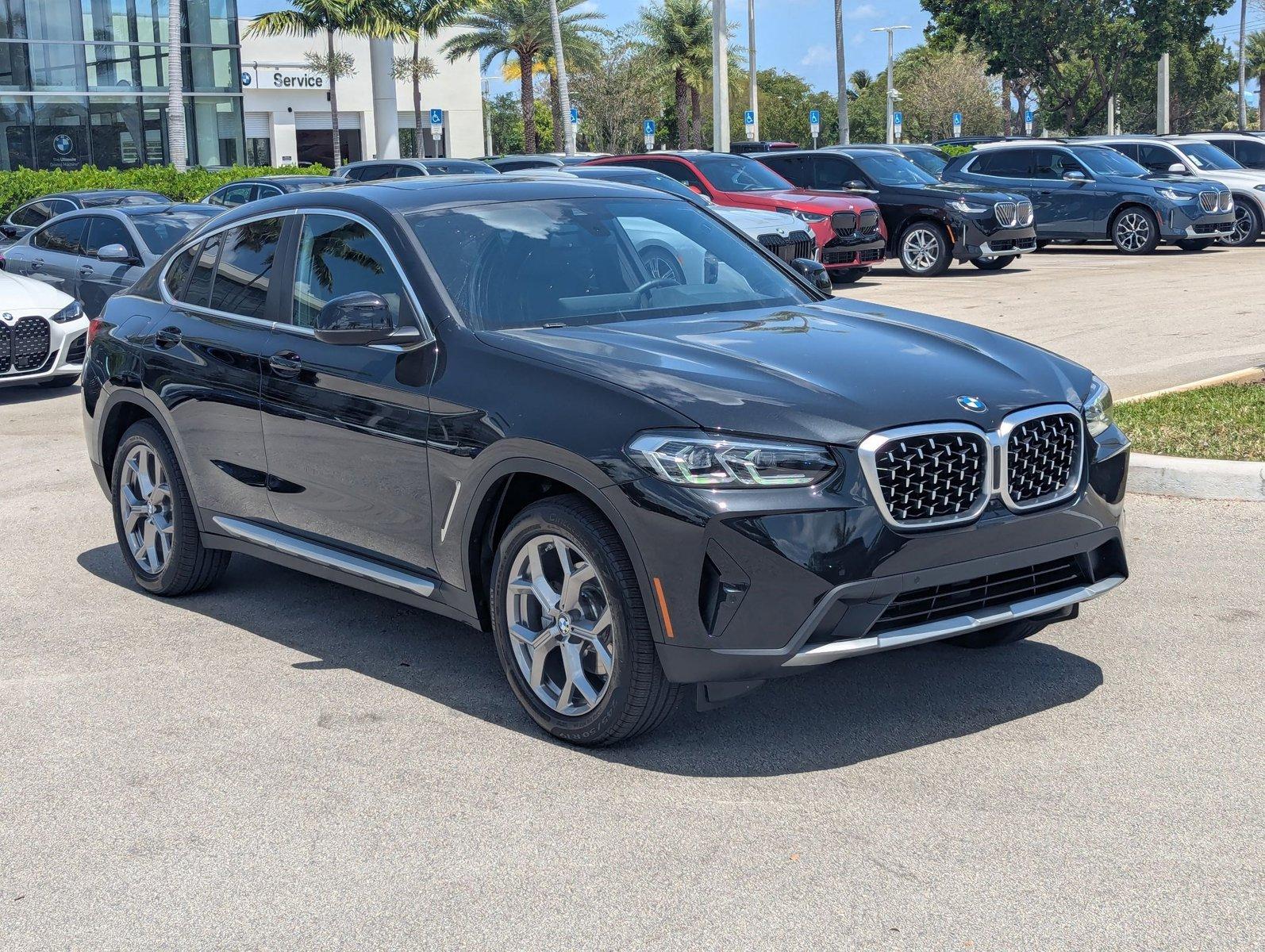 2022 BMW X4 xDrive30i Vehicle Photo in Delray Beach, FL 33444