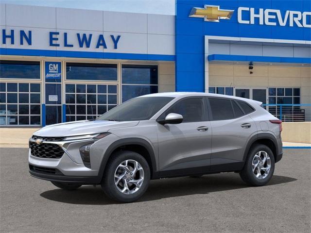 2025 Chevrolet Trax Vehicle Photo in ENGLEWOOD, CO 80113-6708