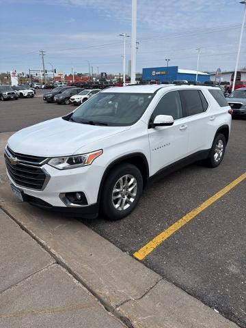 Used 2020 Chevrolet Traverse 1LT with VIN 1GNEVGKWXLJ289248 for sale in Hermantown, Minnesota