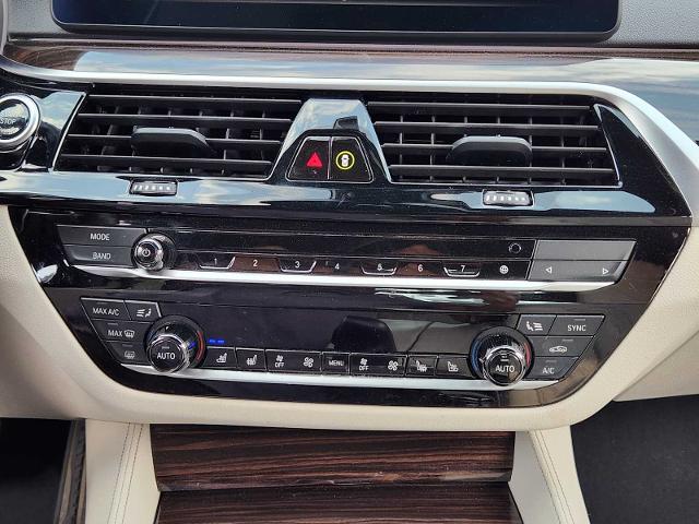 2022 BMW 540i Vehicle Photo in PLANO, TX 75024