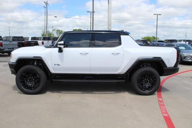 2025 GMC HUMMER EV Pickup Vehicle Photo in Greenville, TX 75402