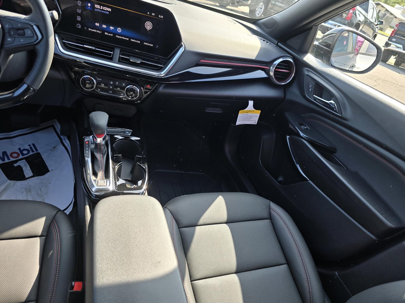 2025 Chevrolet Trax Vehicle Photo in Rolla, MO 65401
