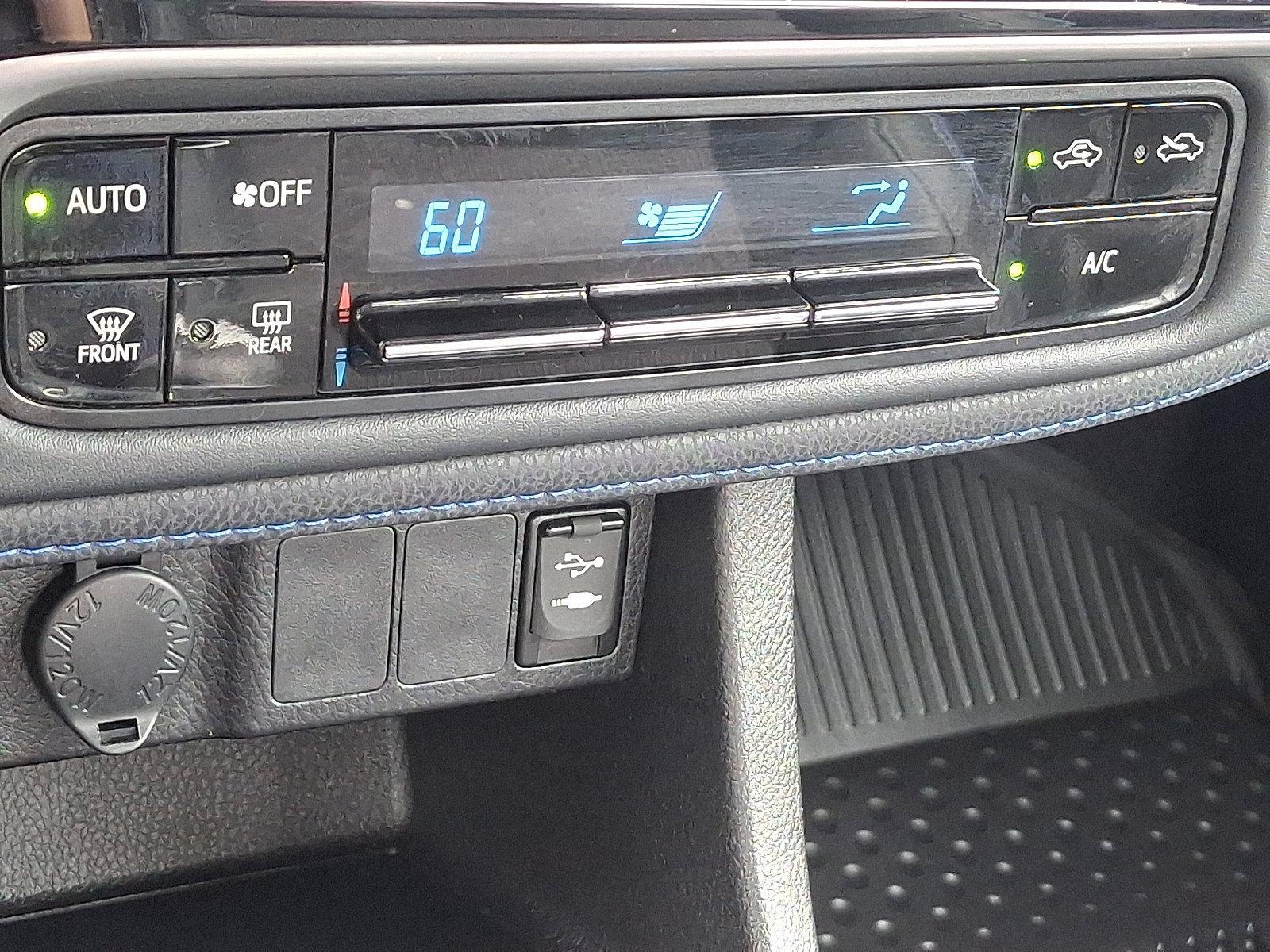 2017 Toyota Corolla Vehicle Photo in Harrisburg, PA 17111