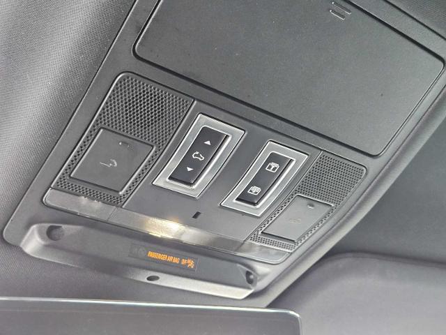 2021 Defender Vehicle Photo in AUSTIN, TX 78717