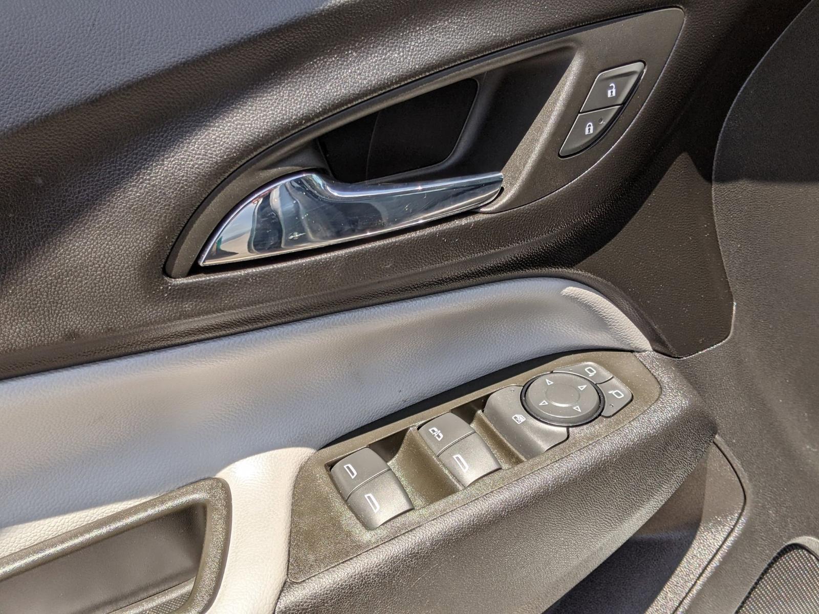 2023 Chevrolet Equinox Vehicle Photo in Seguin, TX 78155