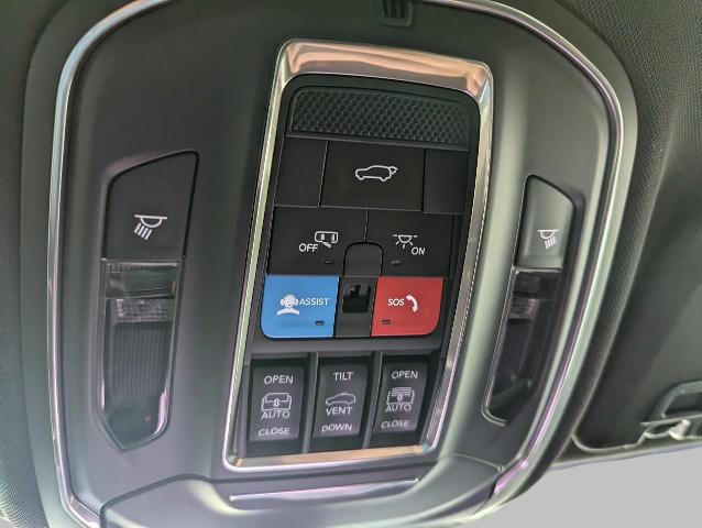 2025 Jeep Grand Cherokee L Vehicle Photo in Oshkosh, WI 54901