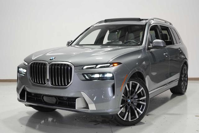 2025 BMW X7 xDrive40i Vehicle Photo in GRAPEVINE, TX 76051
