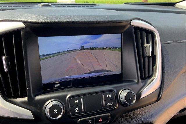 2024 GMC Terrain Vehicle Photo in TOPEKA, KS 66609-0000
