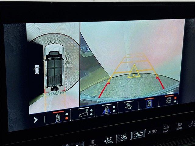 2025 GMC HUMMER EV SUV Vehicle Photo in PUYALLUP, WA 98371-4149