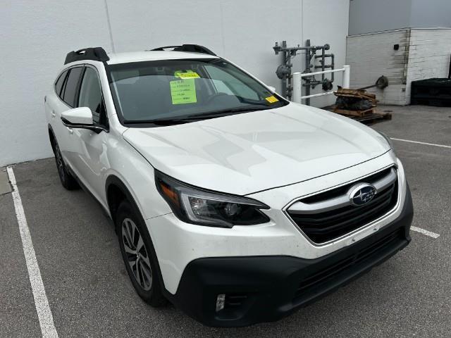 2022 Subaru Outback Vehicle Photo in Green Bay, WI 54304