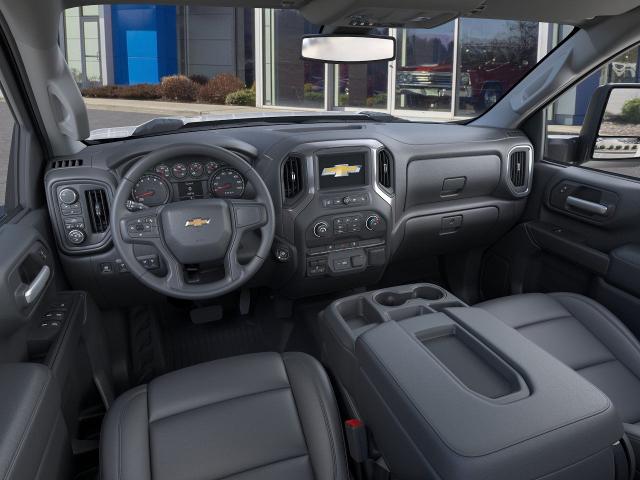 2025 Chevrolet Silverado 3500 HD Chassis Cab Vehicle Photo in DANBURY, CT 06810-5034