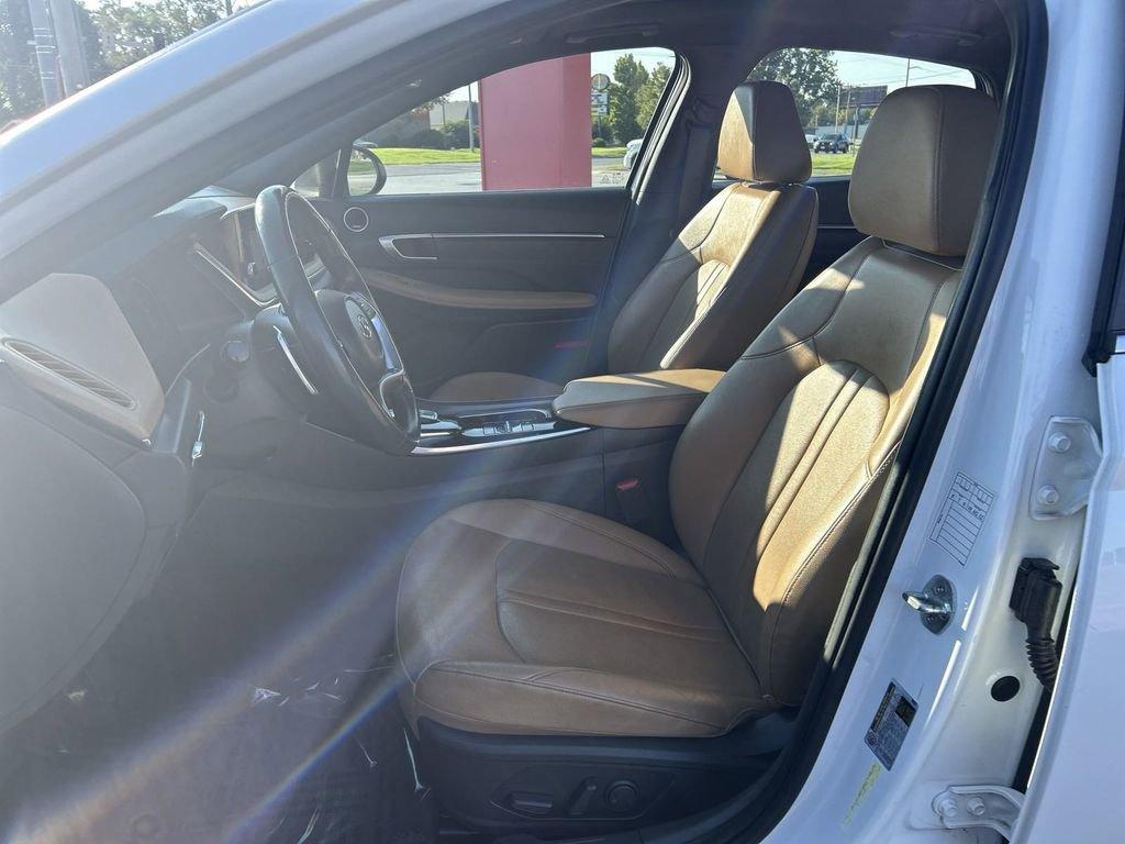 2021 Hyundai SONATA Vehicle Photo in Cedar Rapids, IA 52402