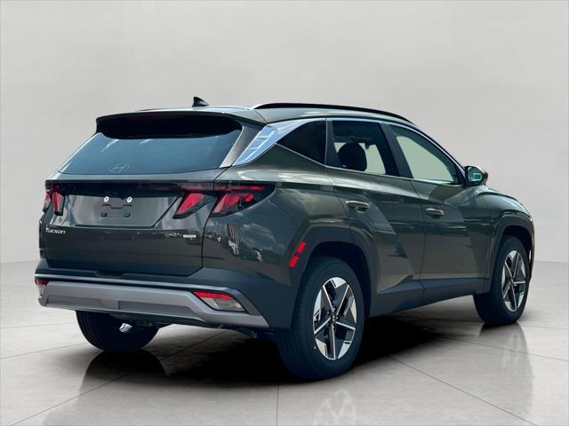 2025 Hyundai TUCSON Vehicle Photo in Green Bay, WI 54304