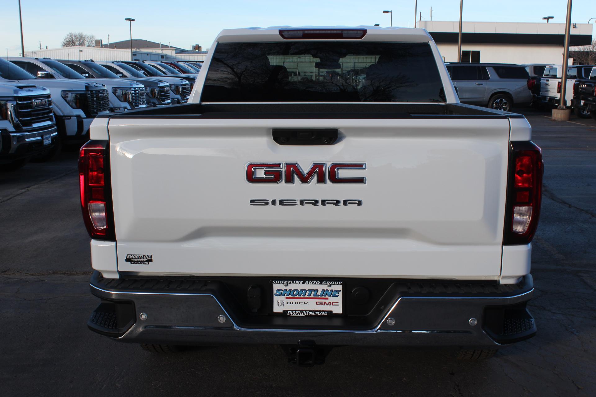 2025 GMC Sierra 1500 Vehicle Photo in AURORA, CO 80012-4011