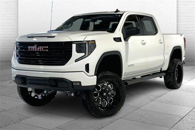 2024 GMC Sierra 1500 Vehicle Photo in TOPEKA, KS 66609-0000