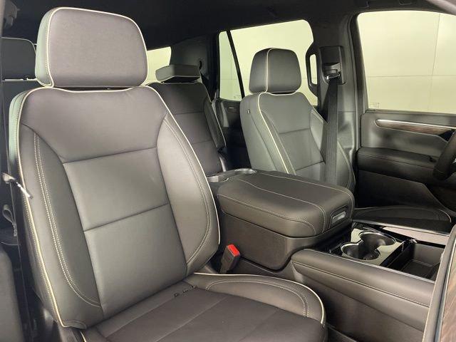 2025 Chevrolet Tahoe Vehicle Photo in PHOENIX, AZ 85014-3381
