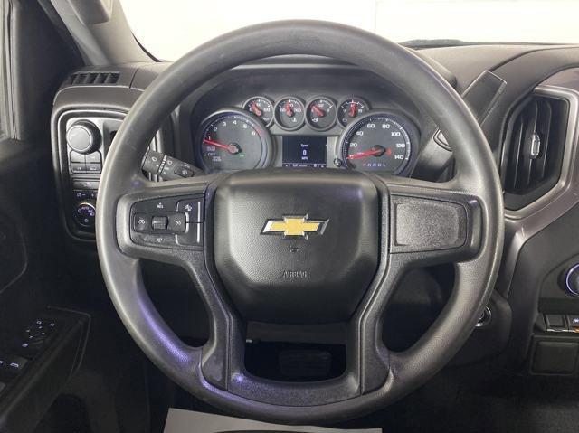 2023 Chevrolet Silverado 1500 Vehicle Photo in MEDINA, OH 44256-9001