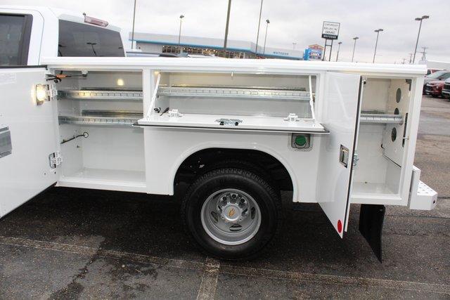2024 Chevrolet Silverado 3500 HD Chassis Cab Vehicle Photo in SAINT CLAIRSVILLE, OH 43950-8512