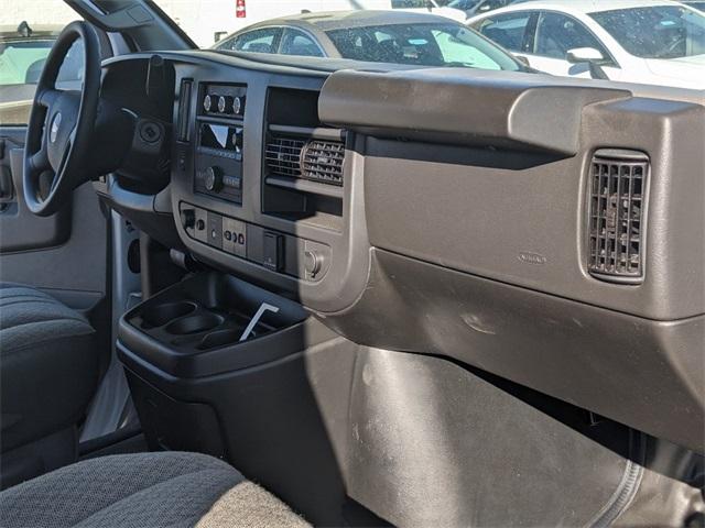 2024 Chevrolet Express Commercial Cutaway Vehicle Photo in ENGLEWOOD, CO 80113-6708