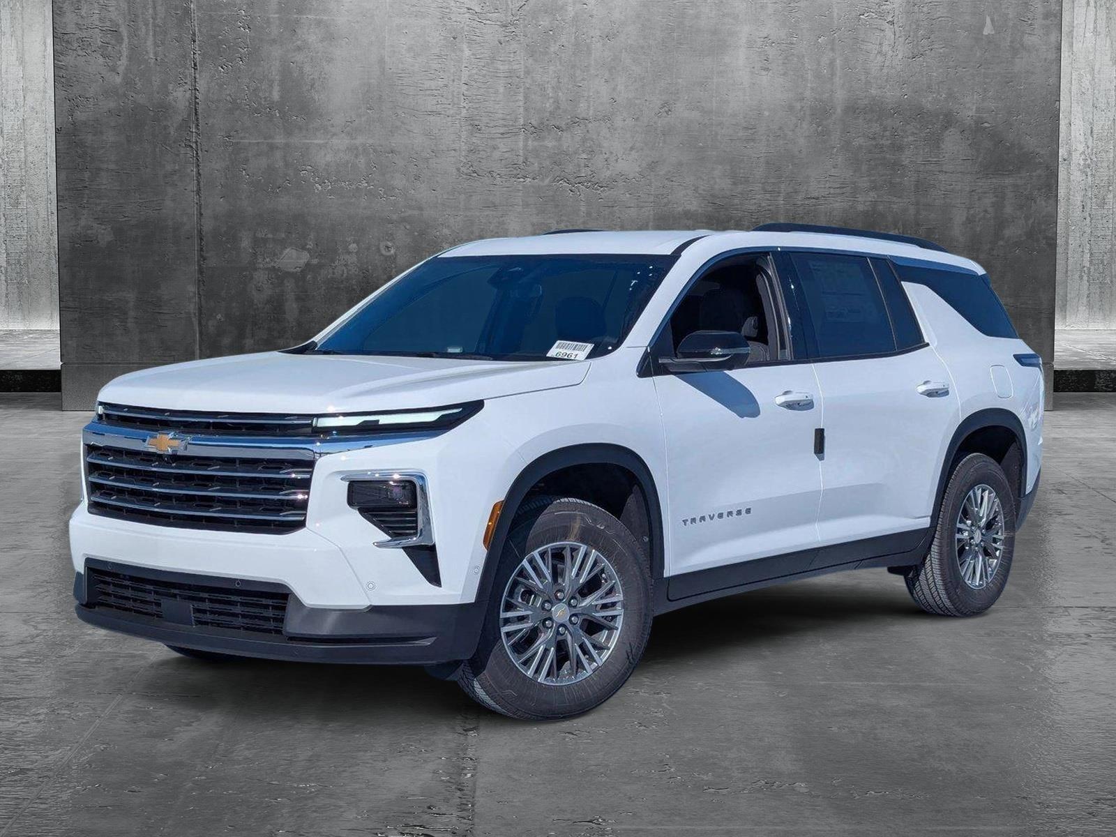 2025 Chevrolet Traverse Vehicle Photo in PEMBROKE PINES, FL 33024-6534