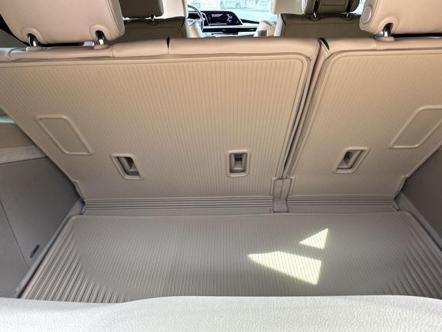 2021 Cadillac Escalade Vehicle Photo in MARION, NC 28752-6372