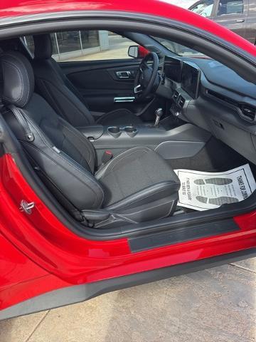 2025 Ford Mustang Vehicle Photo in Winslow, AZ 86047-2439
