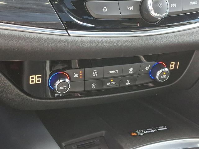 2022 Buick Enclave Vehicle Photo in TREVOSE, PA 19053-4984