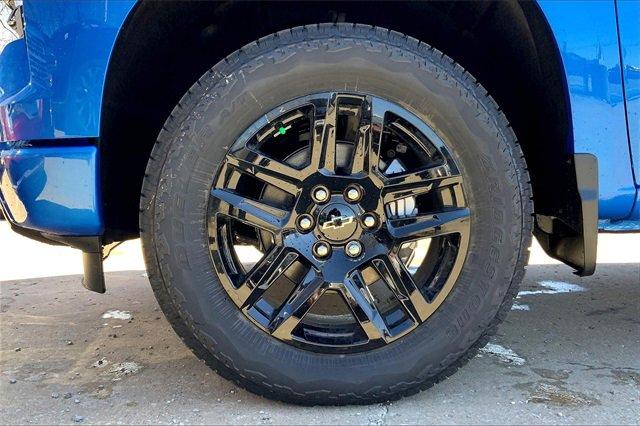 2025 Chevrolet Silverado 1500 Vehicle Photo in KANSAS CITY, MO 64114-4502