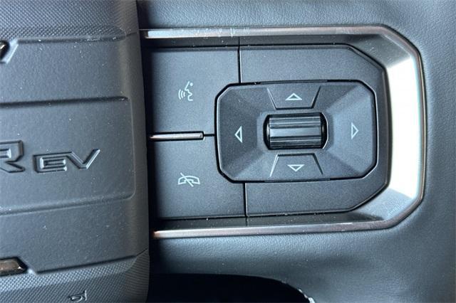 2025 GMC HUMMER EV SUV Vehicle Photo in ELK GROVE, CA 95757-8703