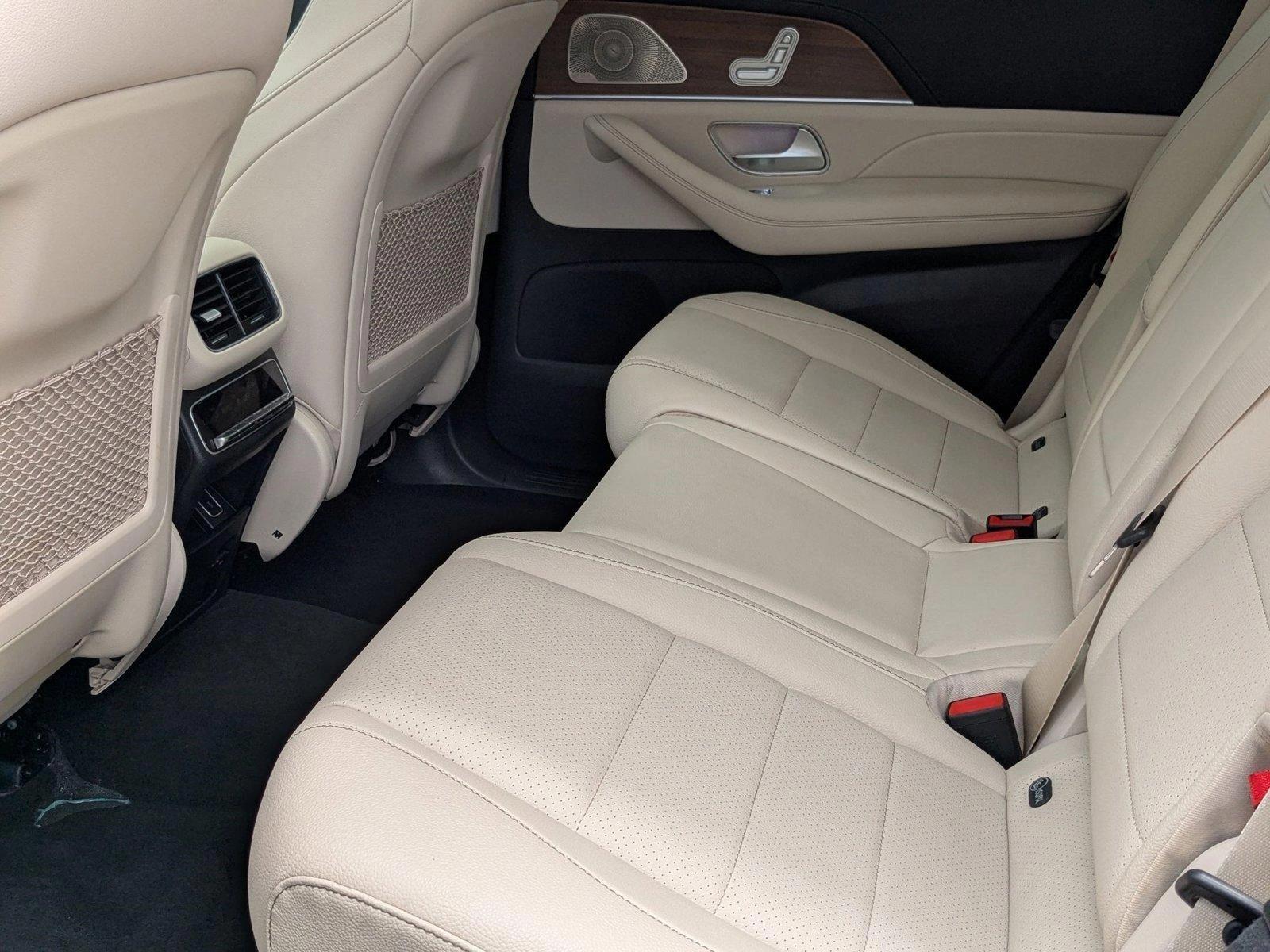 2022 Mercedes-Benz GLS Vehicle Photo in Miami, FL 33169