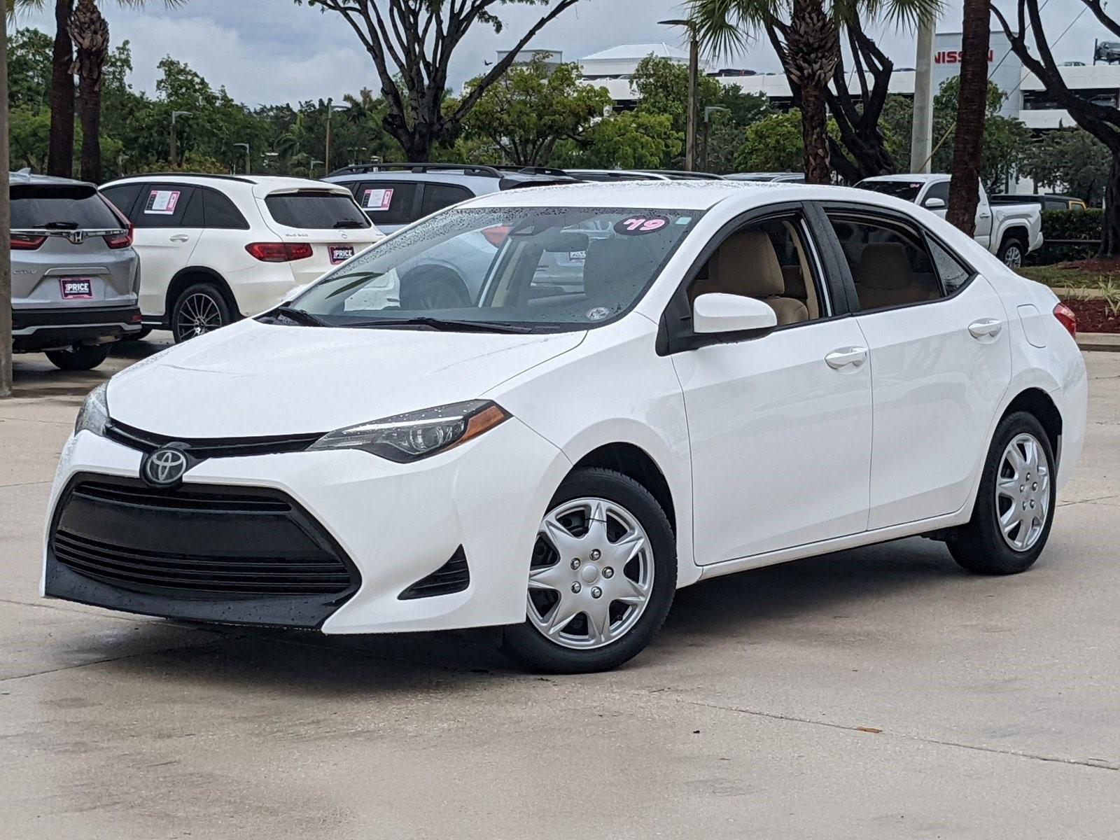 2019 Toyota Corolla Vehicle Photo in Davie, FL 33331