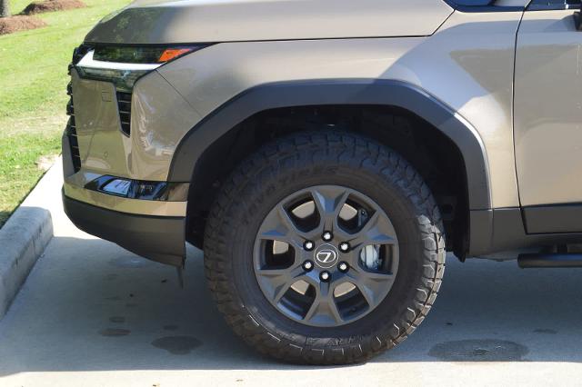 2024 Lexus GX 550 Vehicle Photo in Houston, TX 77090