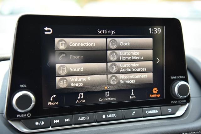 2025 Nissan Rogue Vehicle Photo in Ballwin, MO 63011