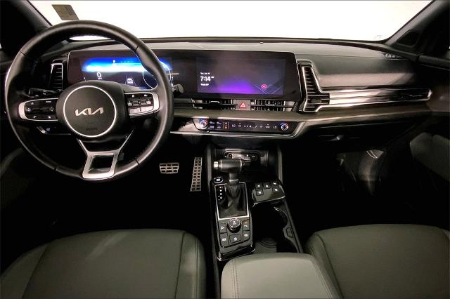 2023 Kia Sportage Vehicle Photo in Lees Summit, MO 64086