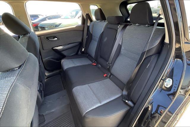 2022 Nissan Rogue Vehicle Photo in Grapevine, TX 76051