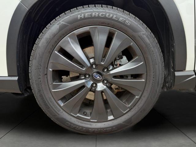 2022 Subaru Ascent Vehicle Photo in Appleton, WI 54914
