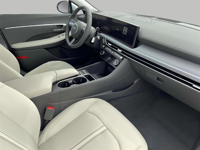 2025 Hyundai SONATA Vehicle Photo in Green Bay, WI 54304