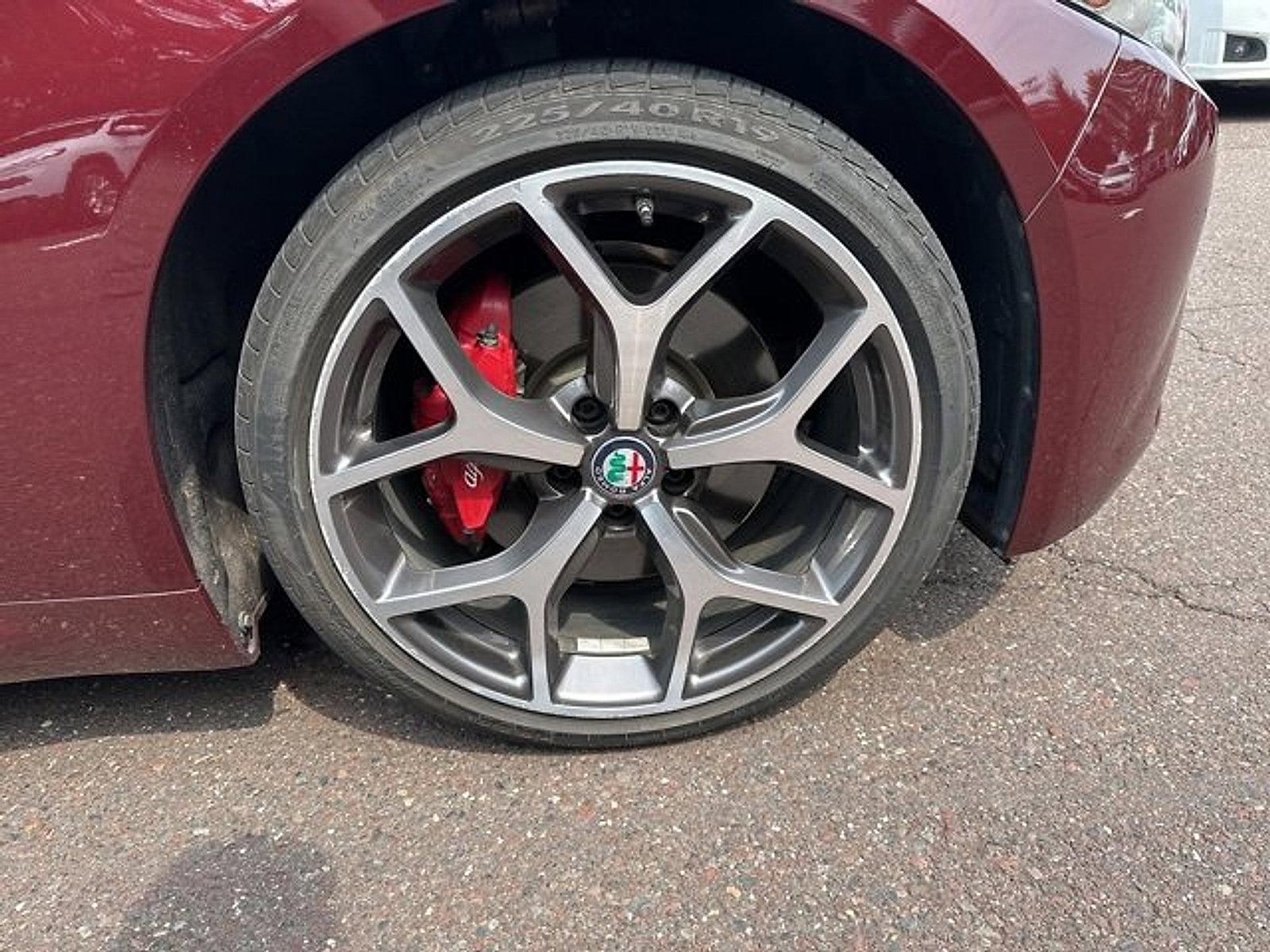 2019 Alfa Romeo Giulia Vehicle Photo in Willow Grove, PA 19090