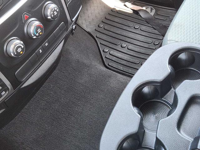 2018 Ram 1500 Vehicle Photo in DENTON, TX 76210-9321