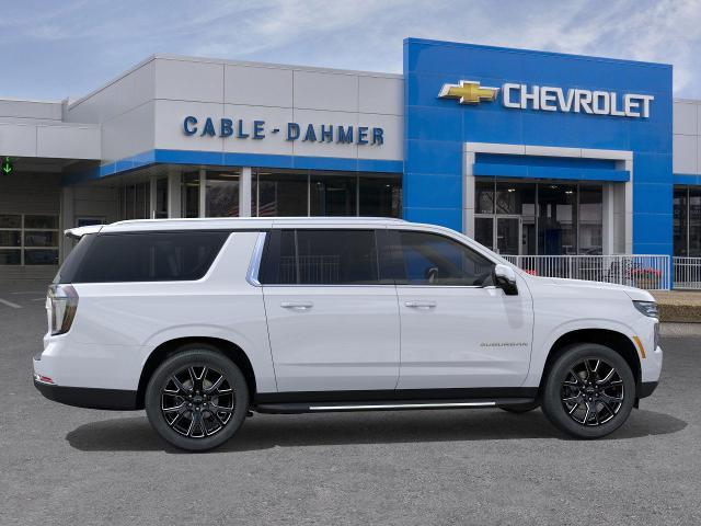 2025 Chevrolet Suburban Vehicle Photo in INDEPENDENCE, MO 64055-1314