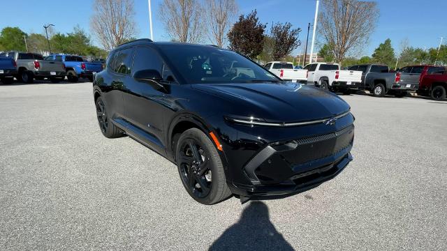 2024 Chevrolet Equinox EV Vehicle Photo in BENTONVILLE, AR 72712-4322