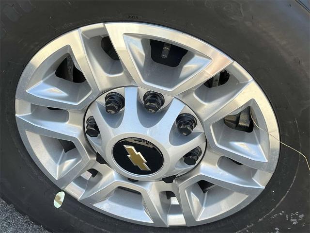 2024 Chevrolet Silverado 2500 HD Vehicle Photo in ALCOA, TN 37701-3235